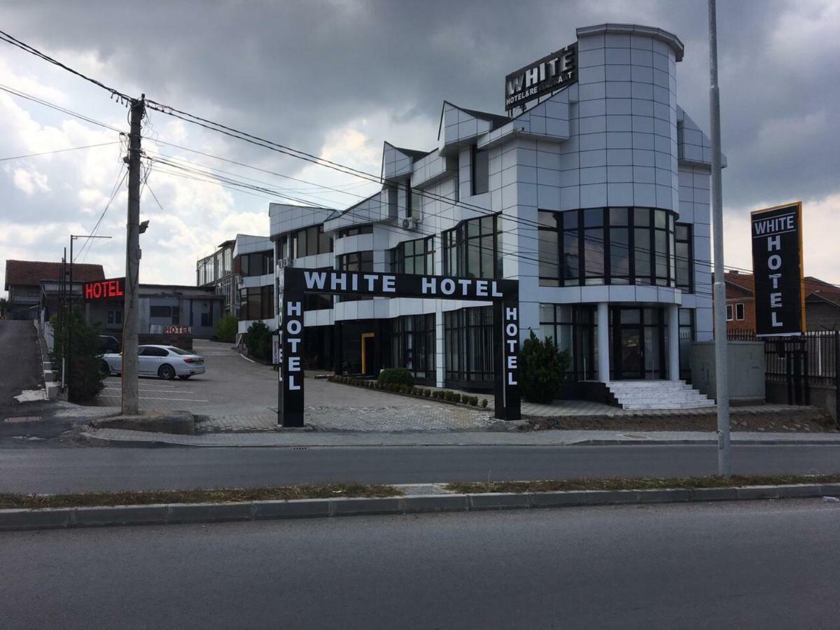 Family White Hotel Gjilan Exterior photo